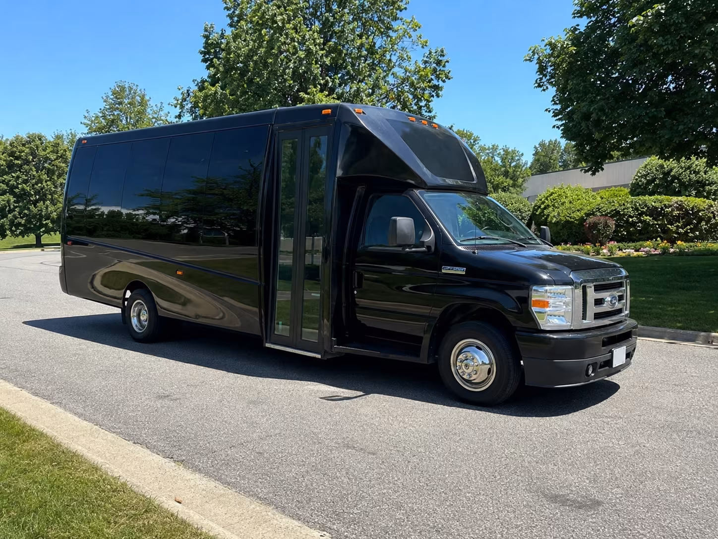 Spokane Wedding Transportation onboard seating